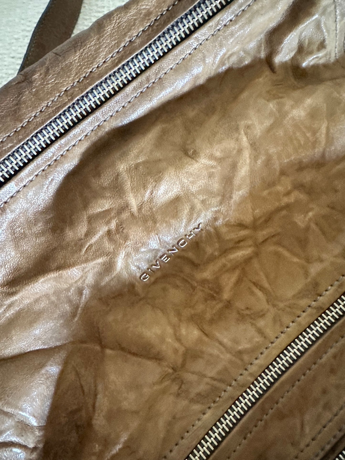 Givenchy bolsa