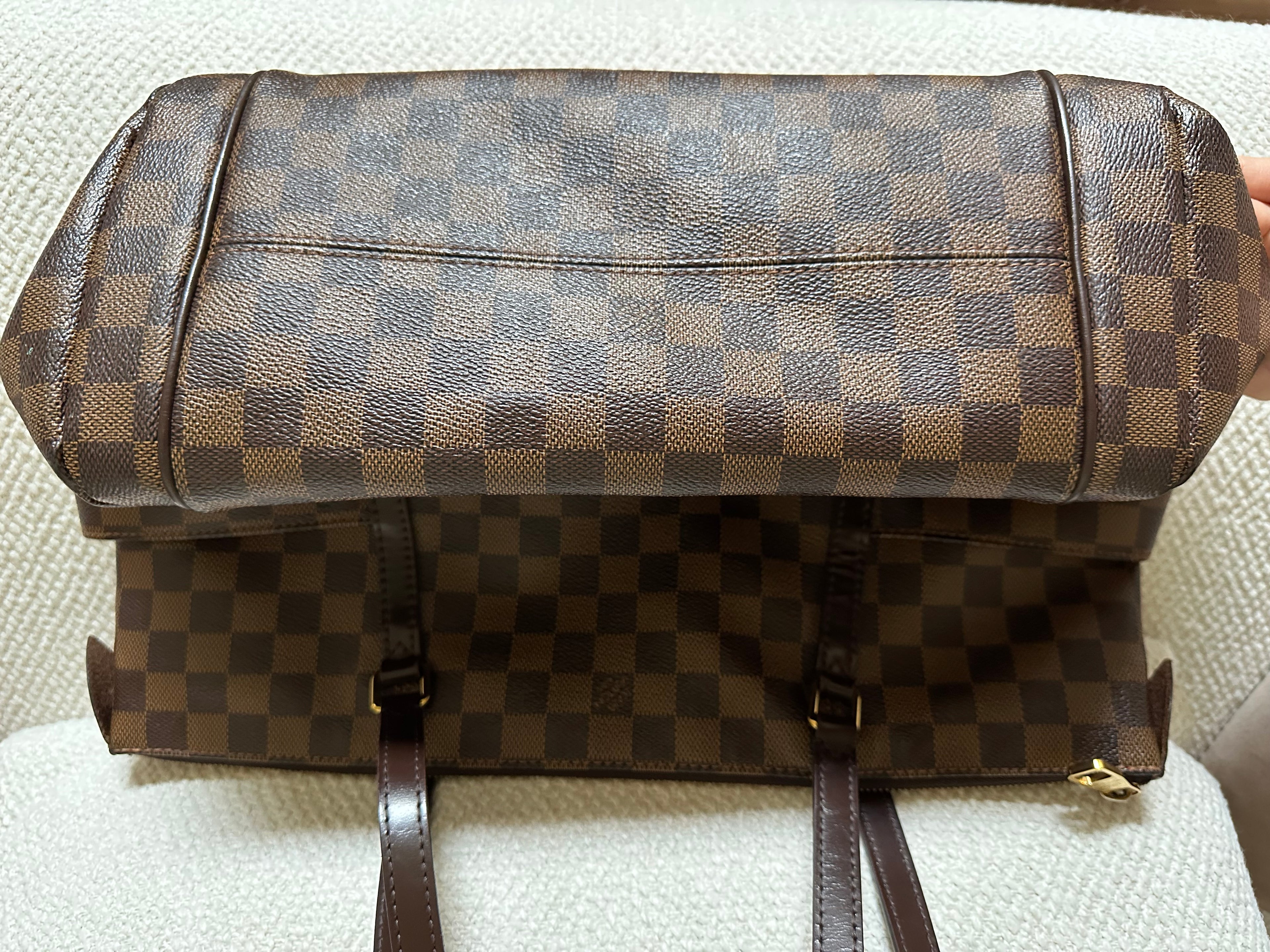 LV tote totally MM