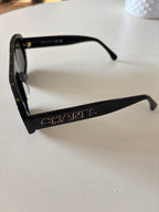 Chanel Rectangular Oversized Negro