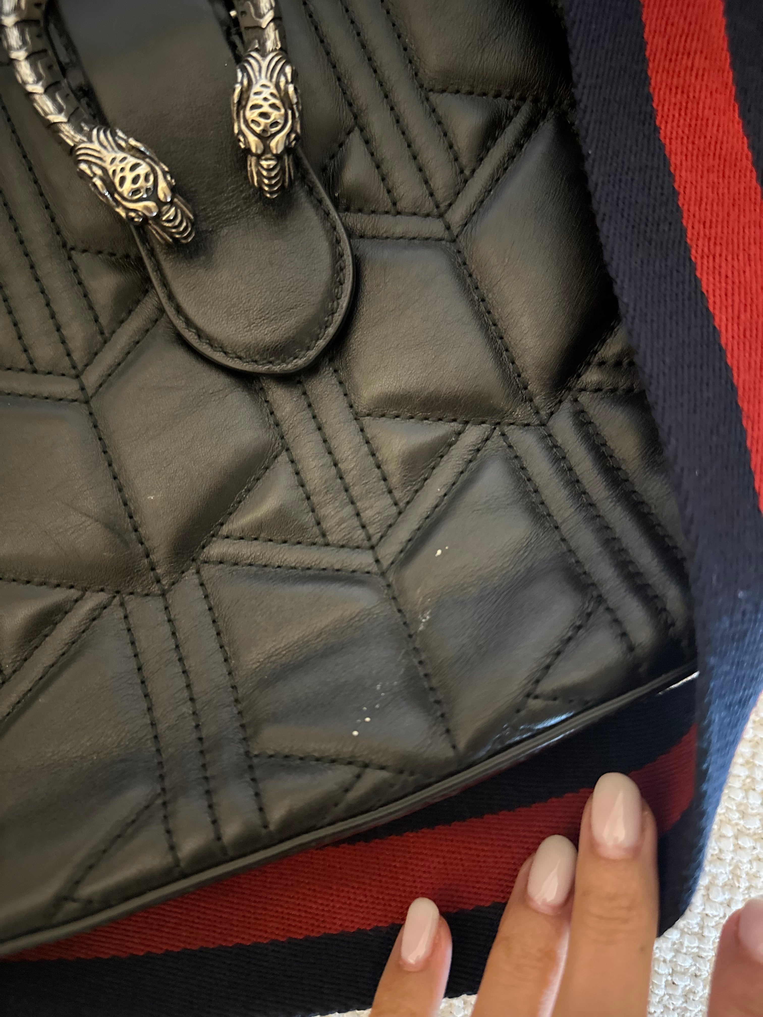Gucci bolsa negra