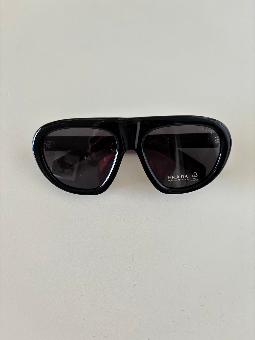 Prada Aviador (oversized)