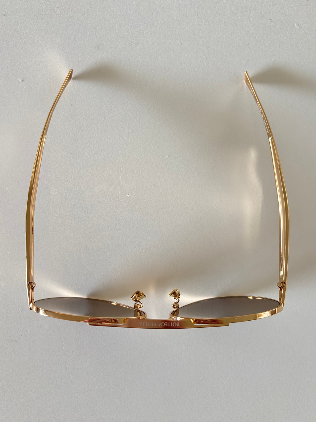 Bottega Lentes Aviator Sardine Café