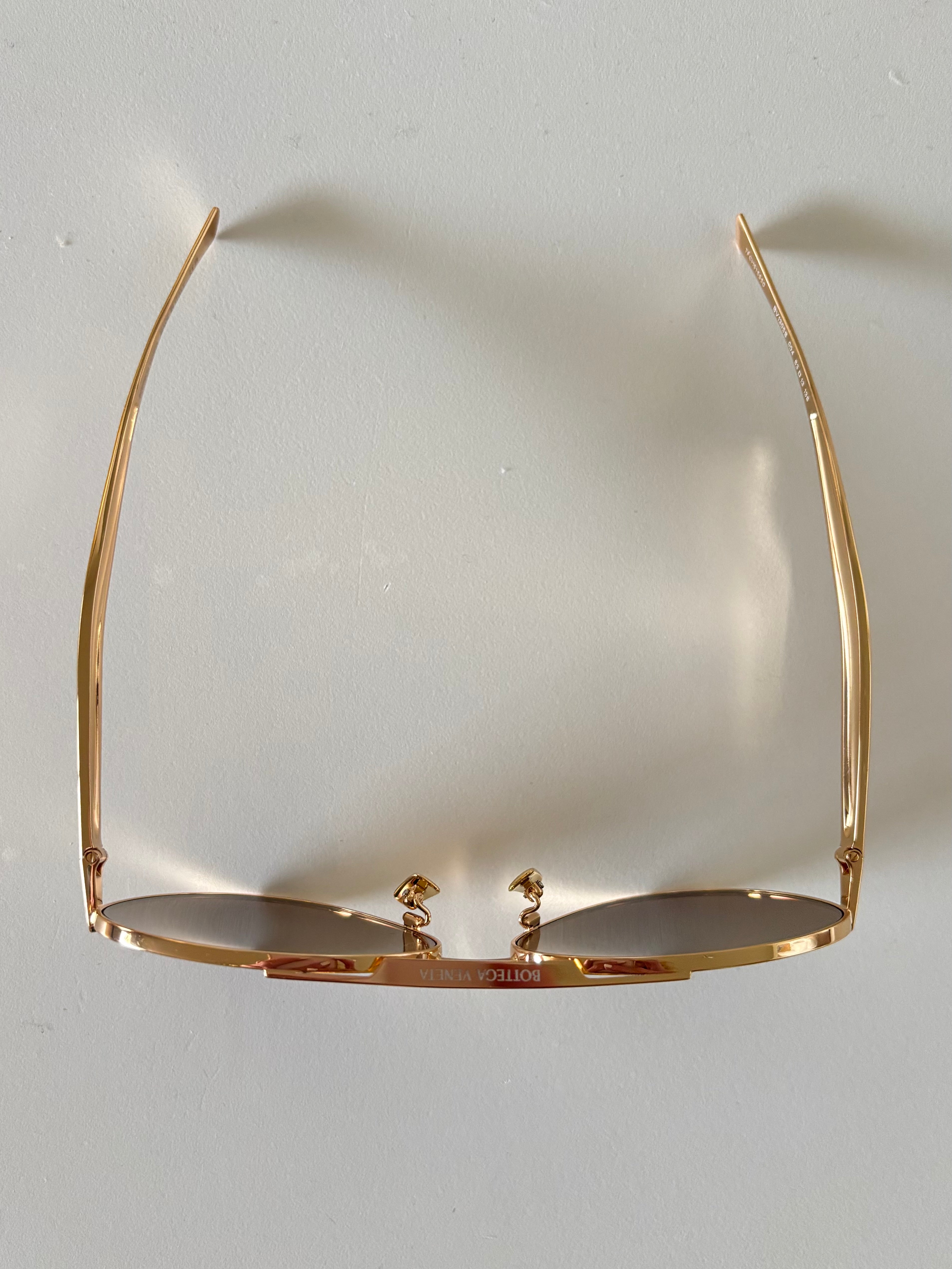 Bottega Lentes Aviator Sardine Café