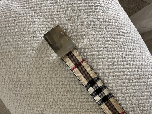 Burberry cinto
