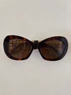 Chanel Butterfly oversized / ovalada