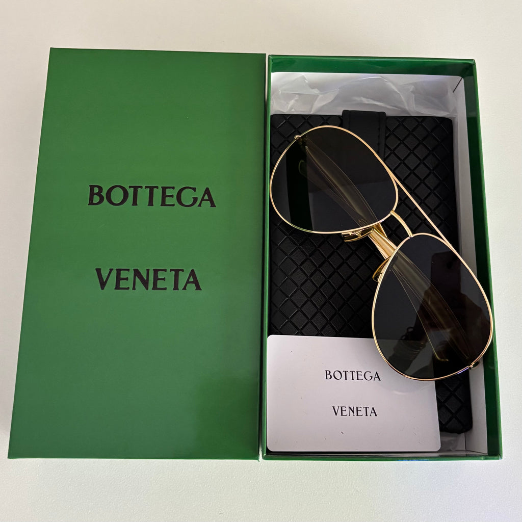 Bottega Lentes Aviator Sardine