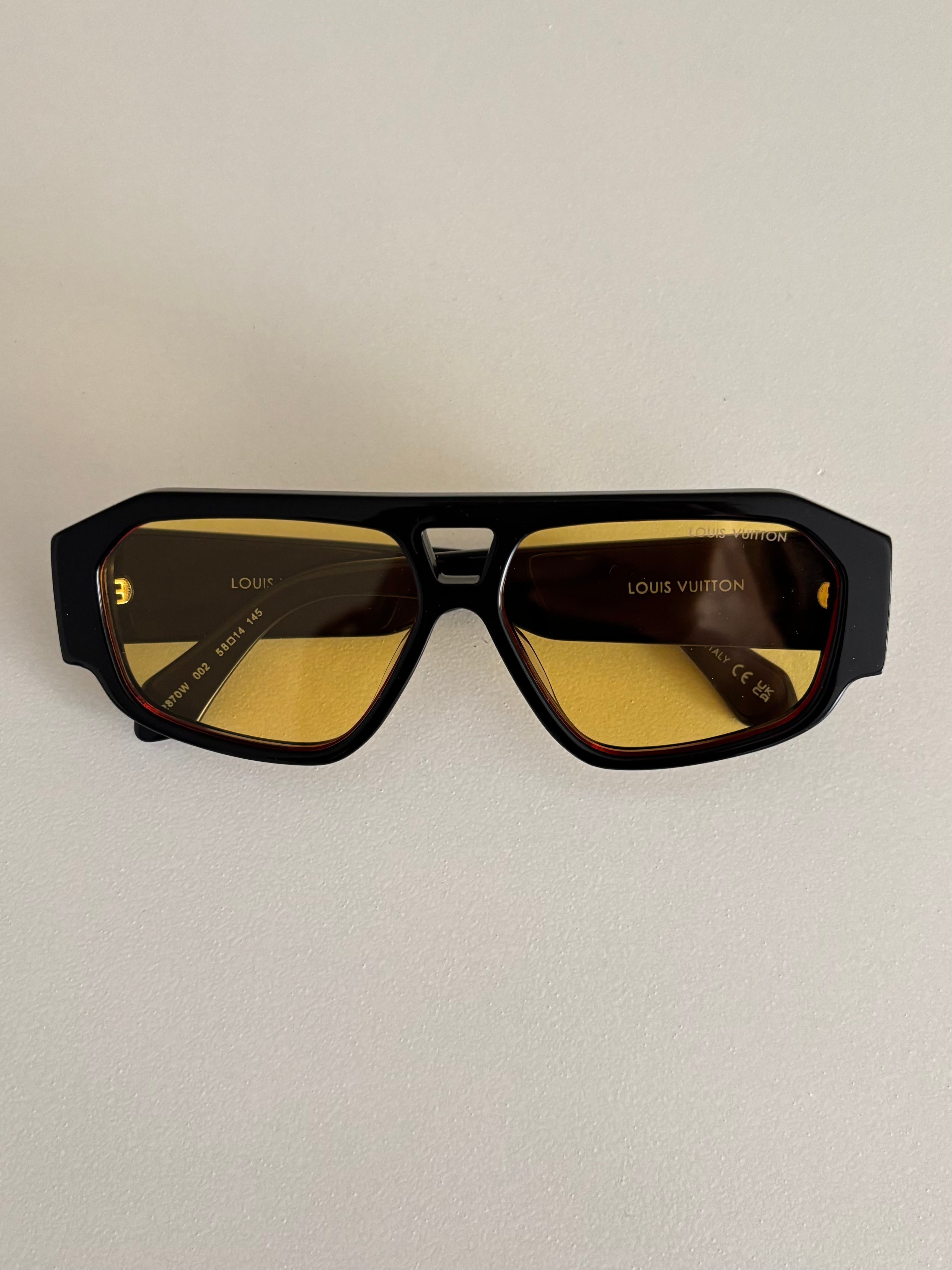 Louis Vuitton Navigator / Aviator