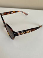 Chanel Cat-Eye Carey Clásico