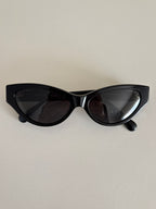 Chanel Cat-Eye Slim Negro