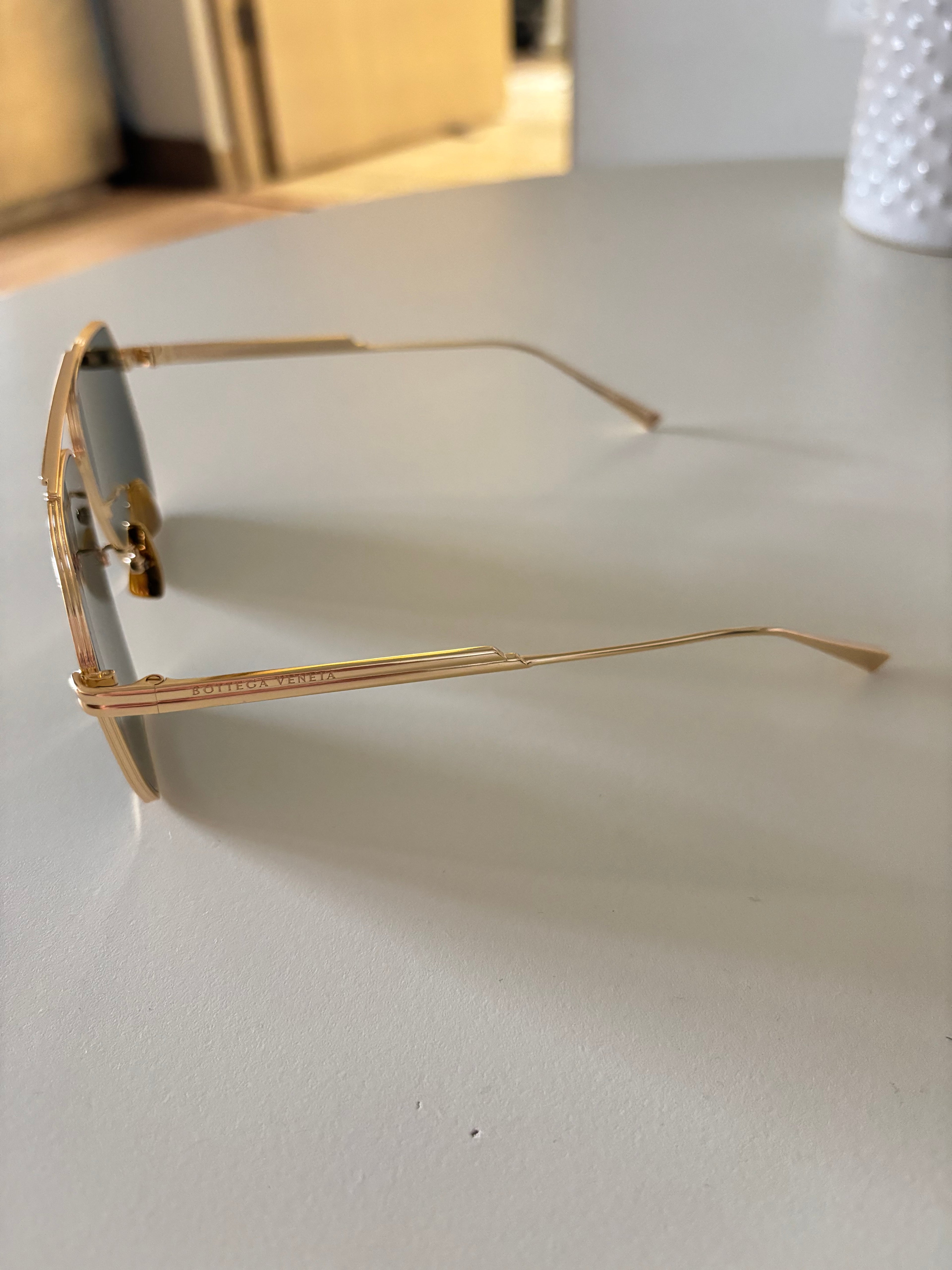 Bottega Veneta Aviador Dorado