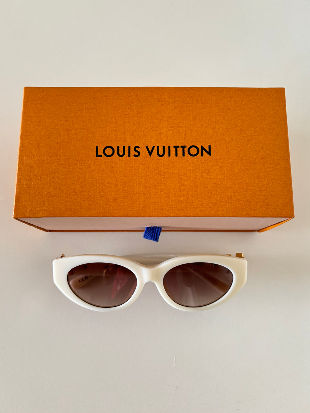 Louis Vuitton Cat-Eye