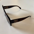 Chanel lentes rectangulares café oversized