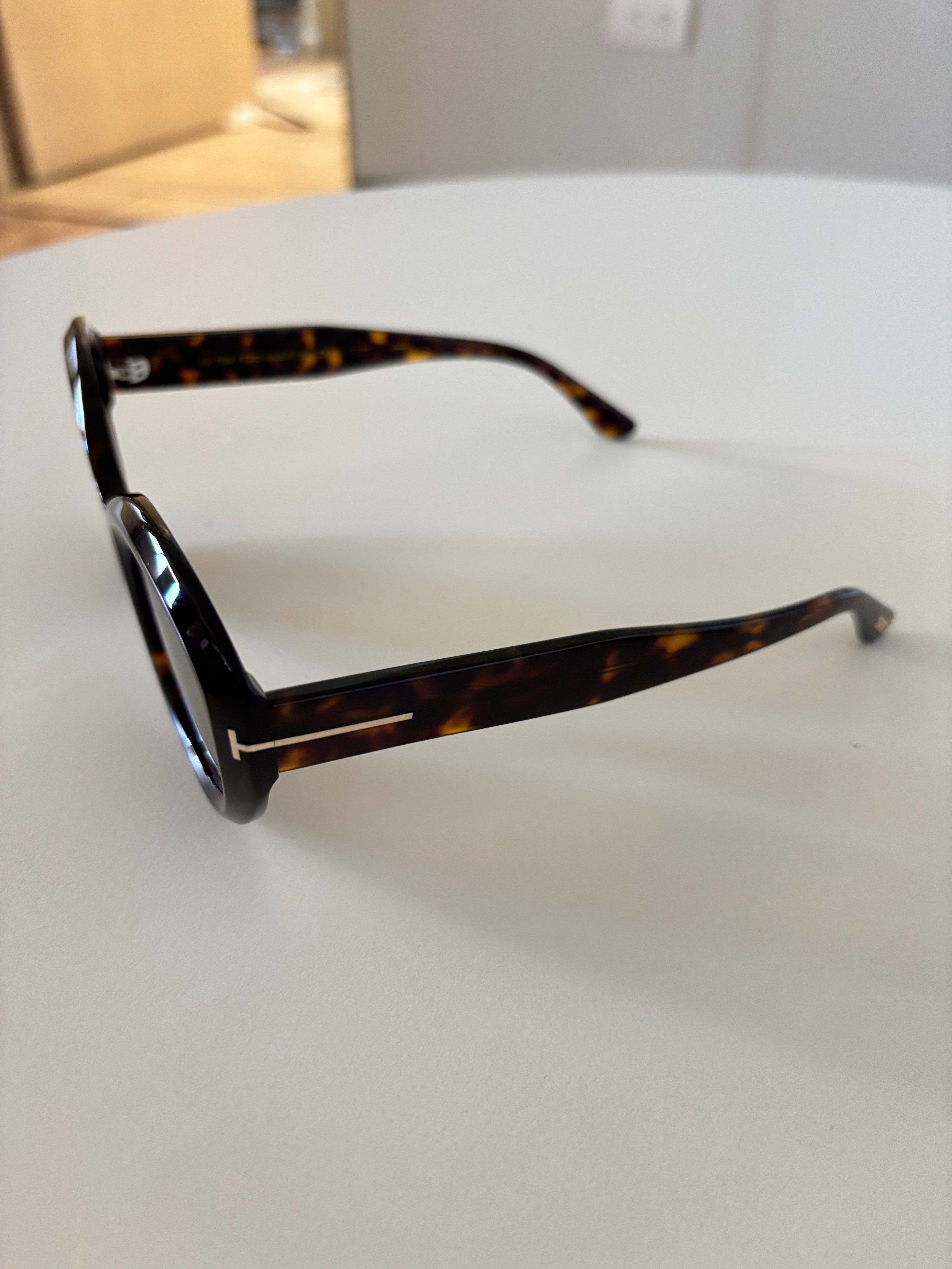 Tom Ford soft cat-eye