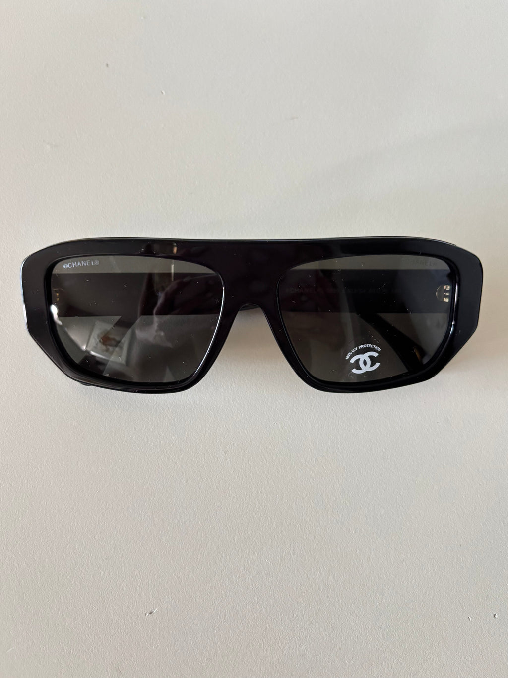 Chanel Rectangular Oversized Negro