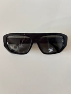 Chanel Rectangular Oversized Negro