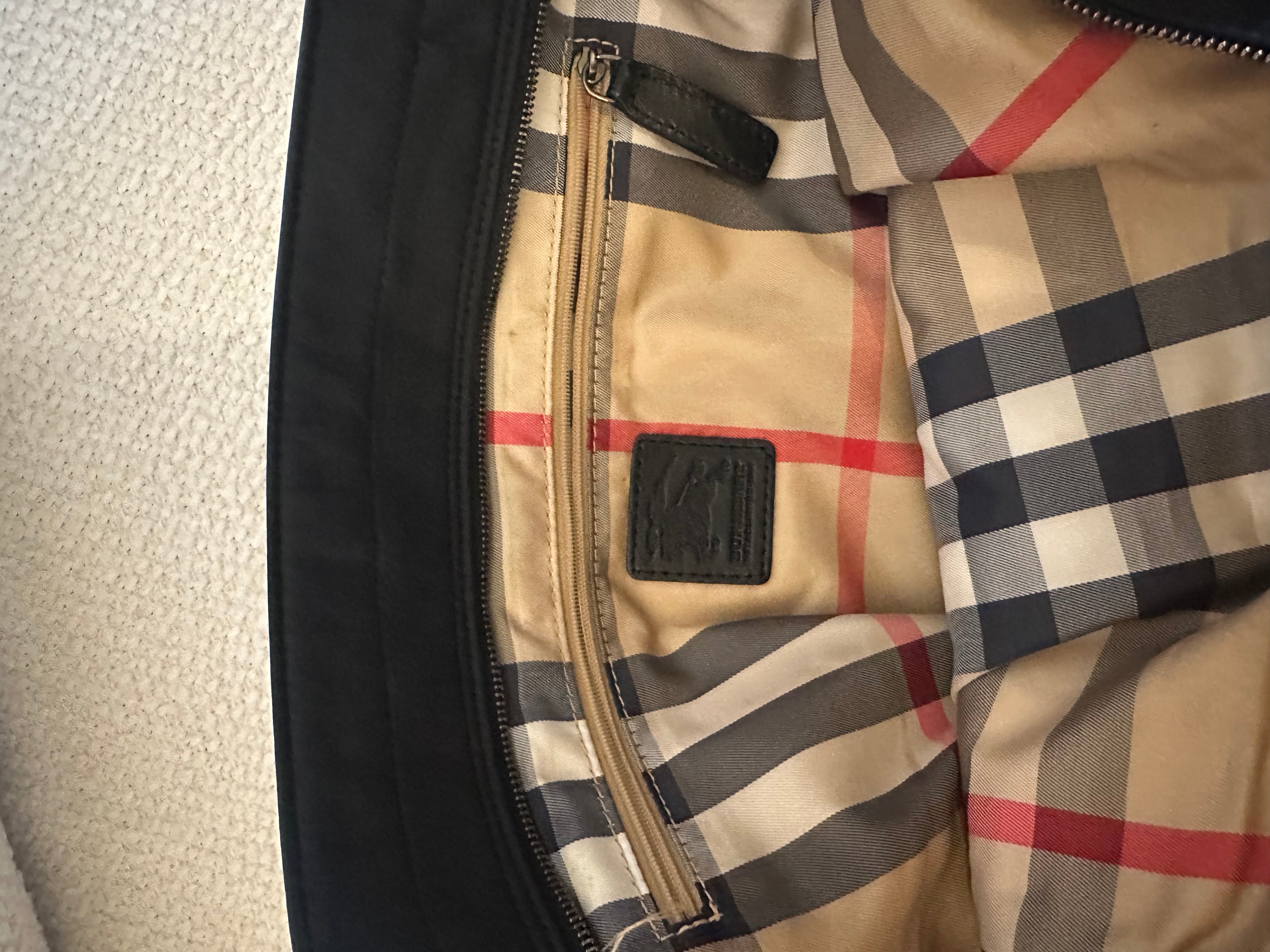 Burberry tote nylon