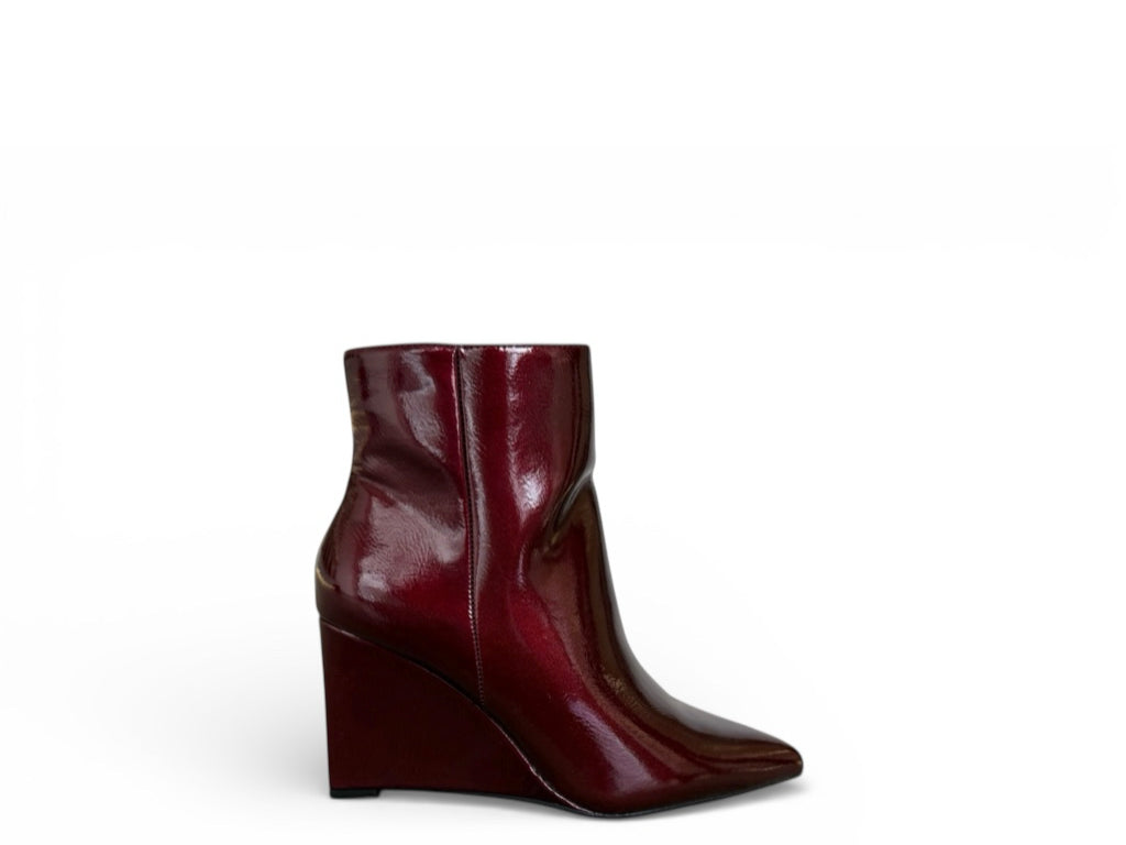 Silvanna Burgundy