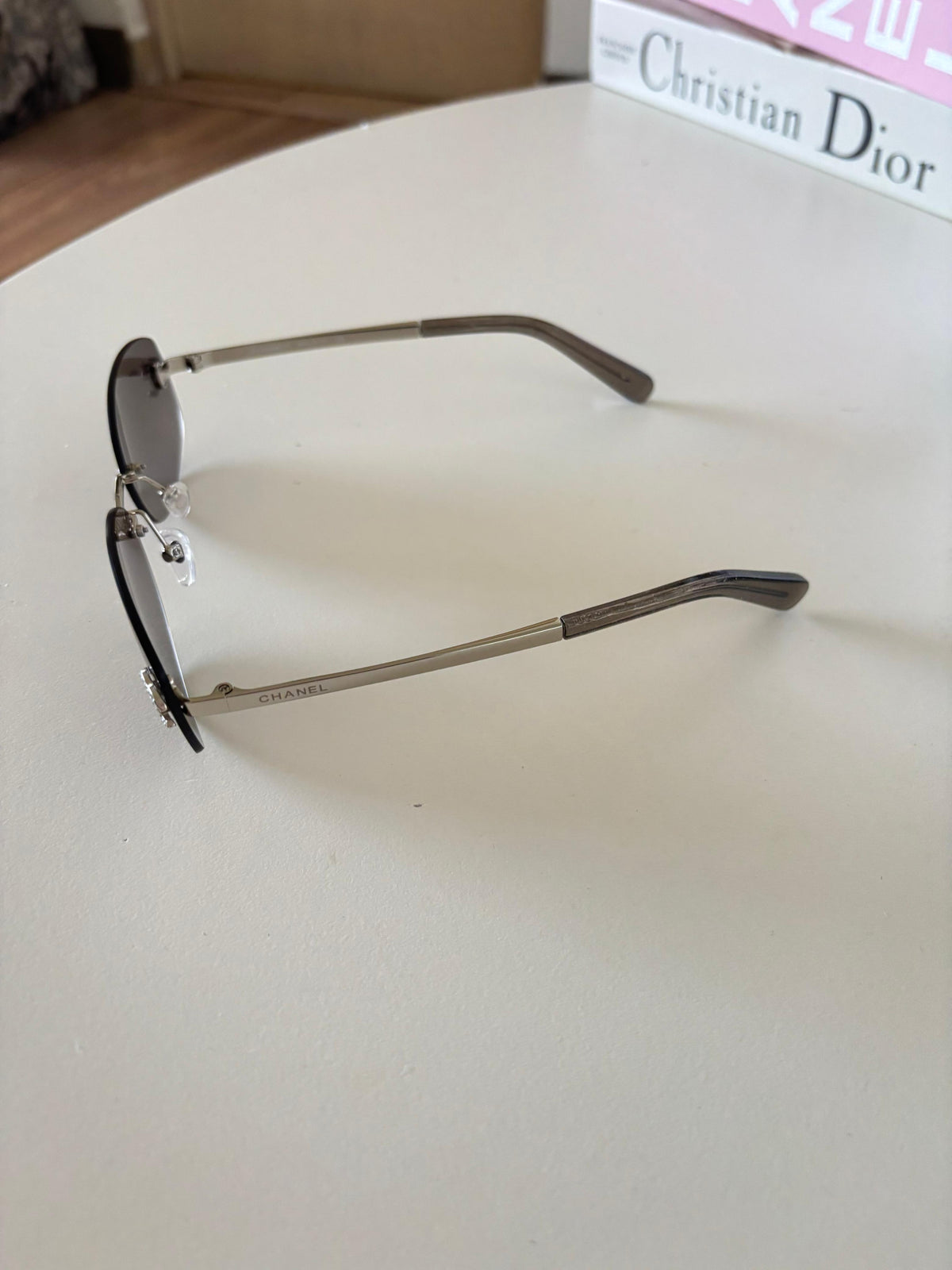 Chanel Rimless Ovalado