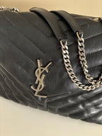 YSL lou lou bag mediana negra